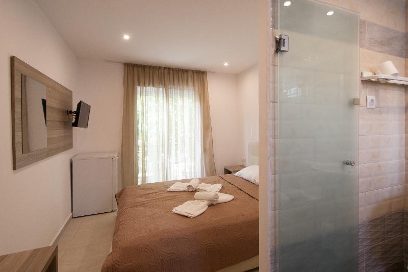 Pension Avocado Skiathos-Stadt Exterior foto