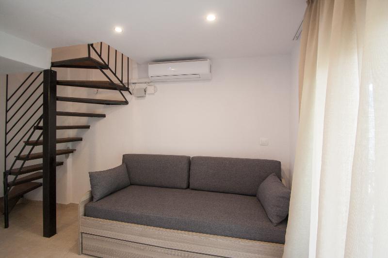 Pension Avocado Skiathos-Stadt Exterior foto